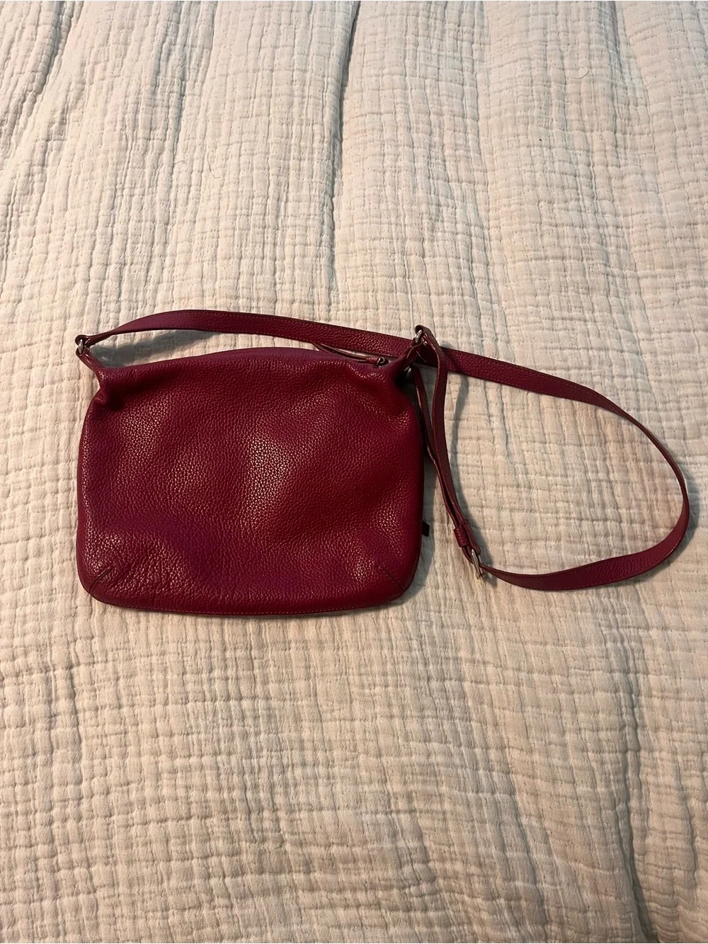 kate spade raspberry pink pebbled leather crossbody bag